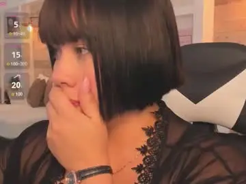 Leia_fernand  live sex cam