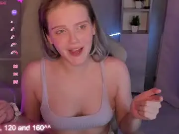 Lunaa_sterling  live sex cam