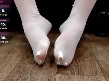 Mia__coluccy  live sex cam