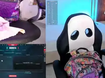 Miavoss_  live sex cam