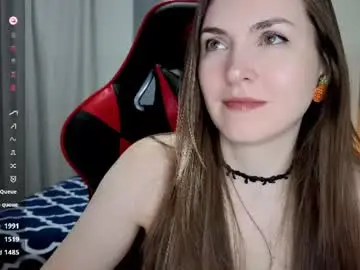 Naughty_popa  live sex cam