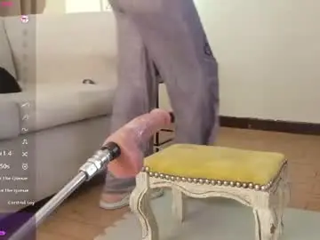Saly_moon1  live sex cam