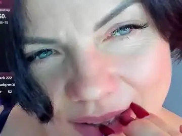 Wow_maya  live sex cam