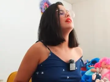 Alasska_18  live sex cam