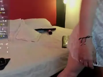 Bella_velvet_  live sex cam