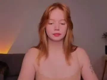Carolinnk  live sex cam