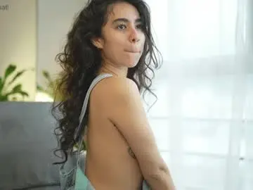 Cata_batnati  live sex cam