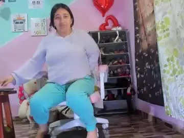 Gaticahot001  live sex cam