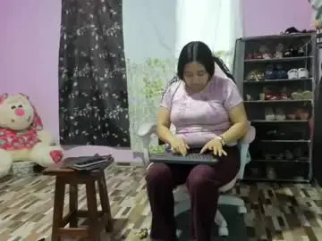 Gaticahot001  live sex cam