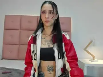 Lhiamfitt10  live sex cam