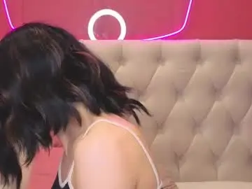 Lili_flowerr  live sex cam