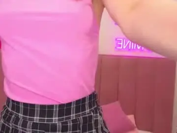Lili_flowerr  live sex cam