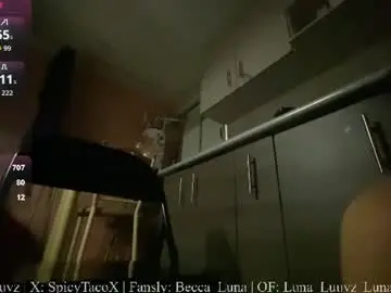 Luna_luuvz  live sex cam