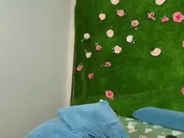 Megatitts_  live sex cam