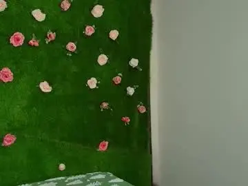 Megatitts_  live sex cam