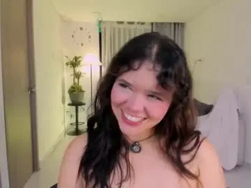 Nikavelvet  live sex cam