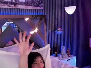 Nikavelvet  live sex cam
