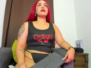 Nyalgasai1  live sex cam
