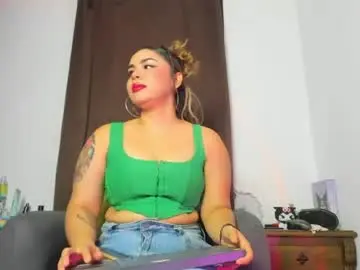 Nyalgasai1  live sex cam
