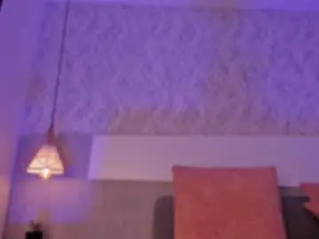 Vittoria__rossi  live sex cam