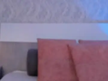 Vittoria__rossi  live sex cam