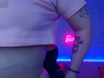 _crazybee_  live sex cam