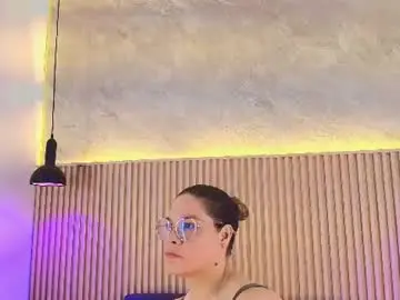 Big_tits_in_your_face  live sex cam
