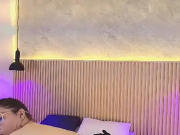 Big_tits_in_your_face  live sex cam