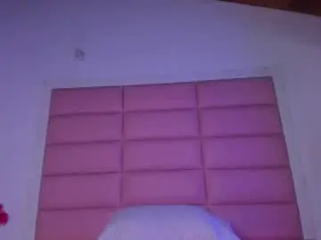 Cattalina_25  live sex cam