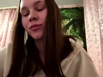 Emmashyline  live sex cam