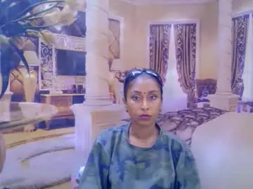 Indiansexybutt4u2luv  live sex cam