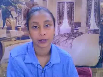 Indiansexybutt4u2luv  live sex cam