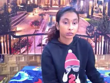 Indiansexybutt4u2luv  live sex cam