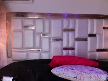 Katemoorex  live sex cam