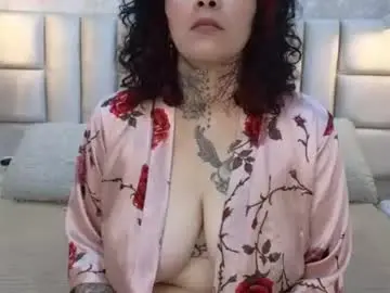 Ladymiax  live sex cam