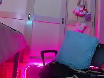 Lucy_s3x  live sex cam