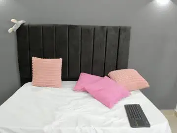 Milf_ema  live sex cam