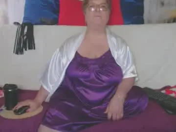 Queenpammy  live sex cam