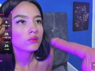 Susi_hot13  live sex cam