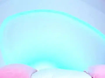 Valerimilton  live sex cam