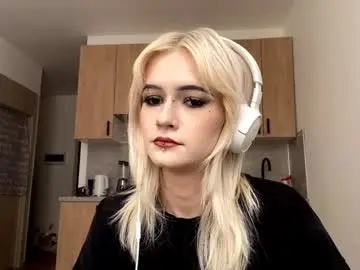 Viviannute  live sex cam