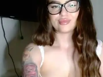 Alexisgold420  live sex cam