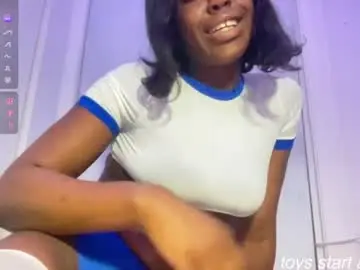 Bloggirllaurel  live sex cam