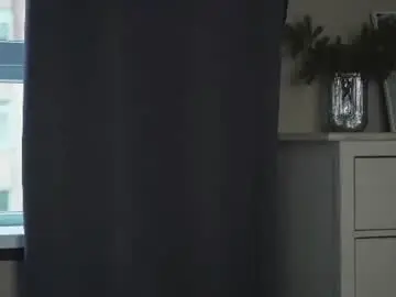 Cold_humble  live sex cam