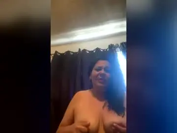 Corrinagardena  live sex cam