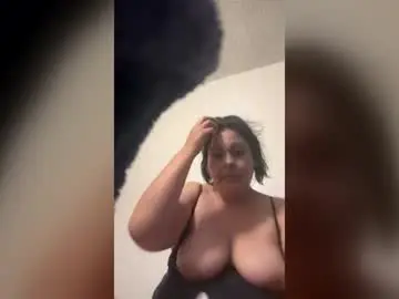 Corrinagardena  live sex cam