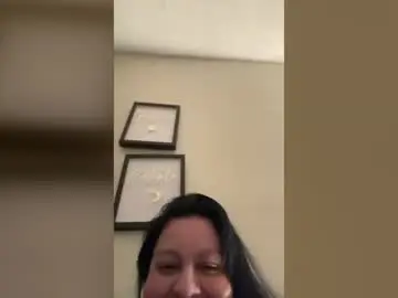 Corrinagardena  live sex cam