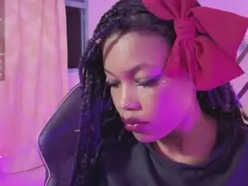 Cristalbroke_tay  live sex cam