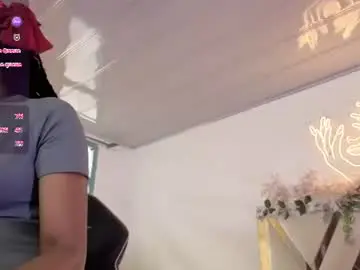 Cristalbroke_tay  live sex cam