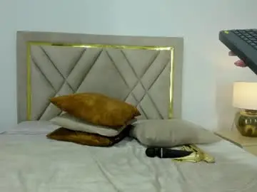 Karla_queen7  live sex cam